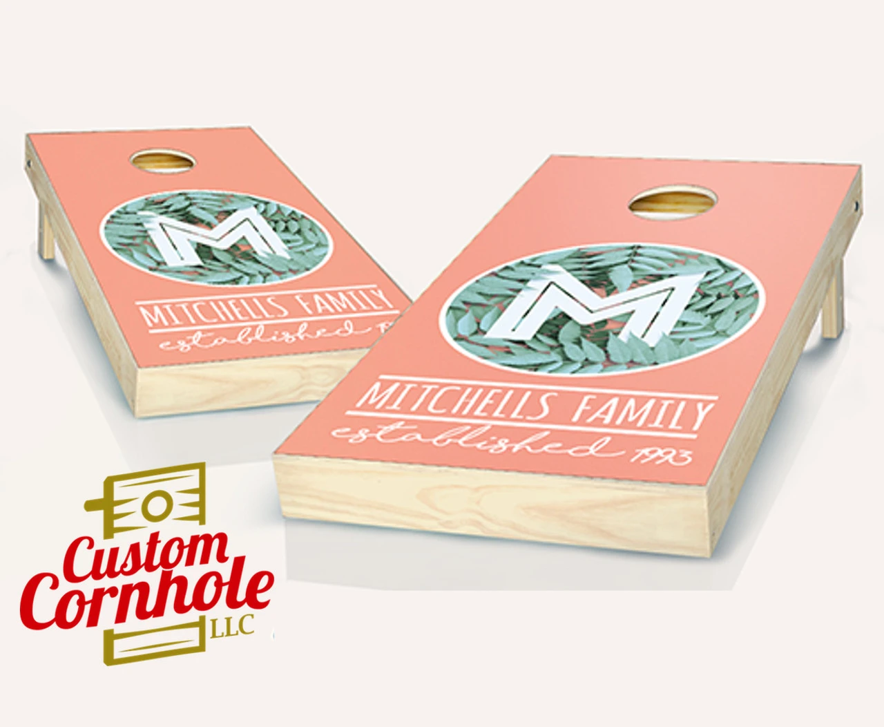 Monogram Family Leaf Cornhole Set With Bags
